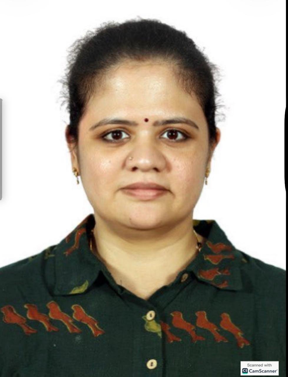 Dr. Aarthi